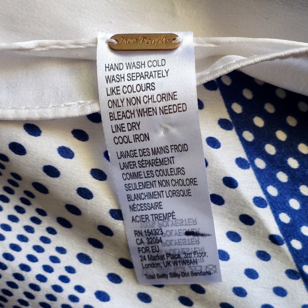 Free People Total Betty Silky Dot Bandana NWOT - Picture 5 of 5